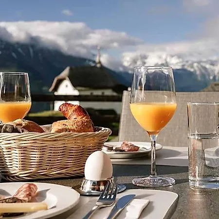 Panorama & Restaurant 3*